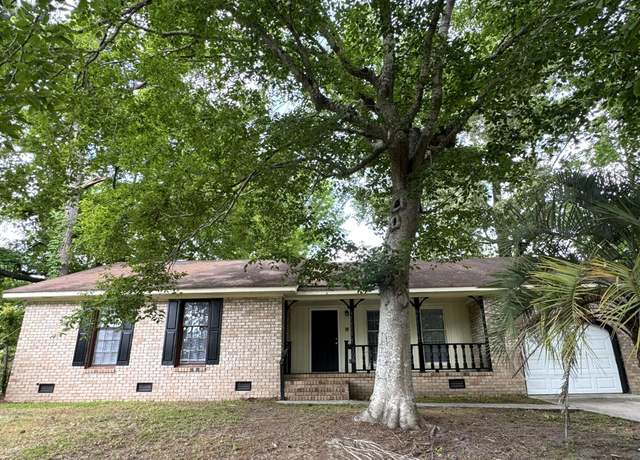 Property at 106 Pelican St, Ladson, SC 29456, 3 beds, 2 baths