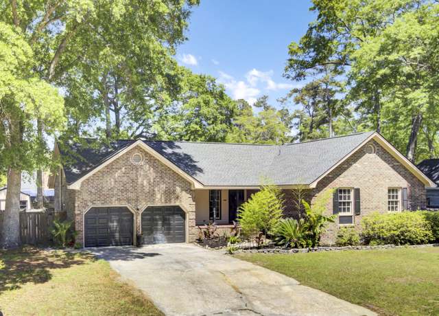 Property at 113 Dove Ln, Summerville, SC 29485, 4 beds, 3 baths