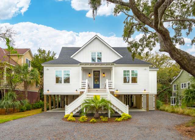 Property at 3510 Myrtle St, Edisto Island, SC 29438, 5 beds, 4.5 baths