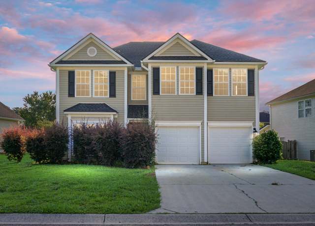Property at 3013 Argyll Dr, Summerville, SC 29483, 4 beds, 2.5 baths