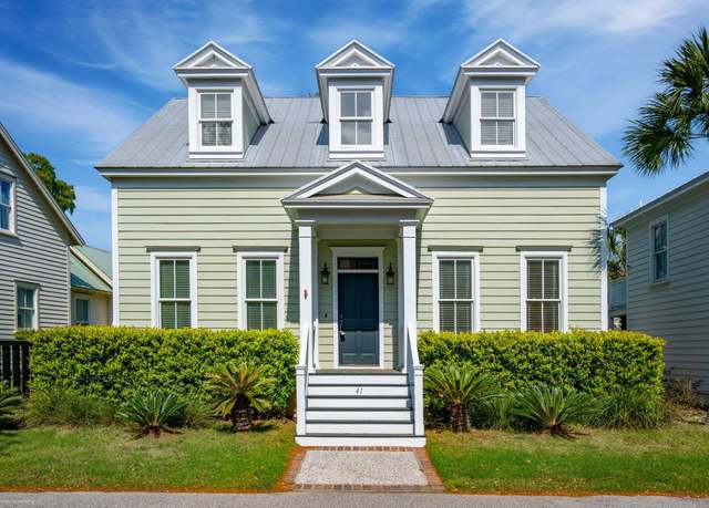Property at 41 Jane Jacobs St, Mount Pleasant, SC 29464, 4 beds, 3 baths