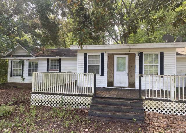 Property at 301 Haynesville Rd, Moncks Corner, SC 29461, 3 beds, 1 bath