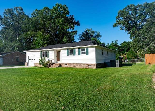 Property at 102 Jackson Rd, Ladson, SC 29456, 3 beds, 2 baths
