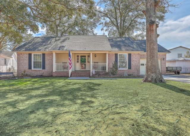 Property at 886 Piccadilly Cir, Charleston, SC 29412, 3 beds, 2 baths