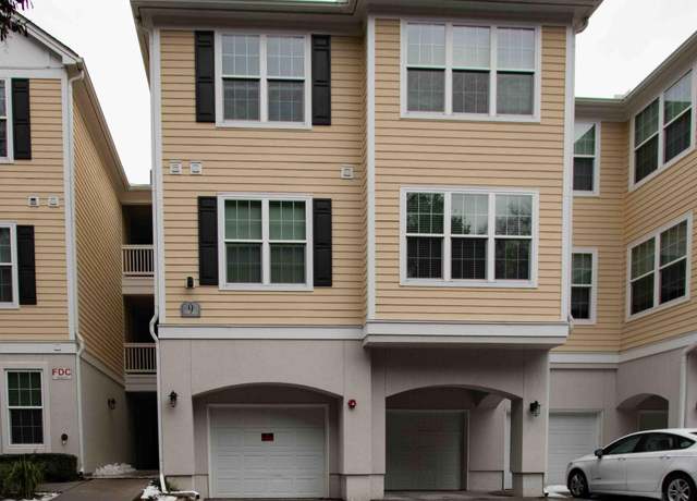 Property at 60 Fenwick Hall Aly #924, Johns Island, SC 29455, 1 bed, 1 bath