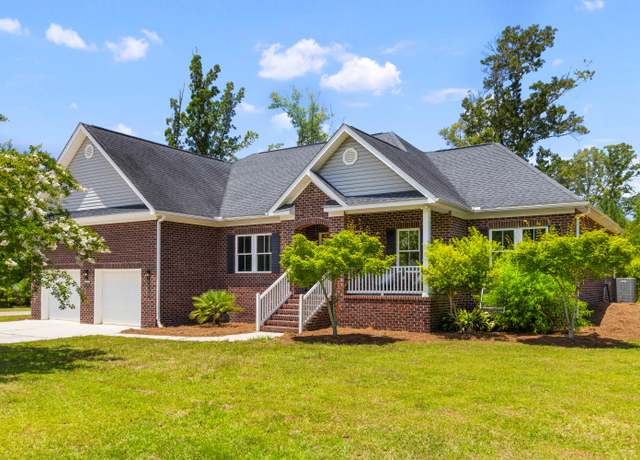 Property at 529 Southern Acres Ln, Summerville, SC 29486, 4 beds, 2 baths