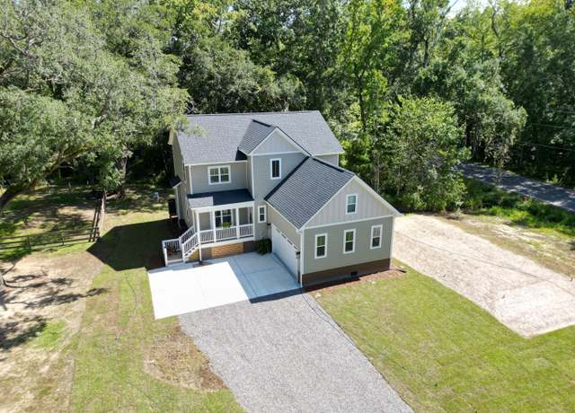 Property at 4504 Smoak Rd, Meggett, SC 29449, 3 beds, 2.5 baths