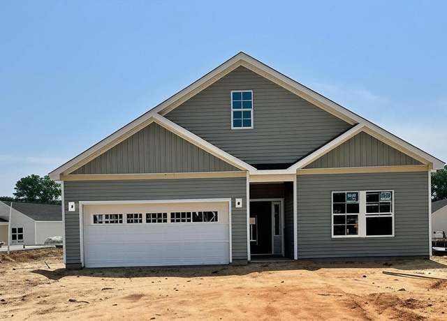 Property at 1001 Carolina Way, Manning, SC 29102, 4 beds, 2 baths