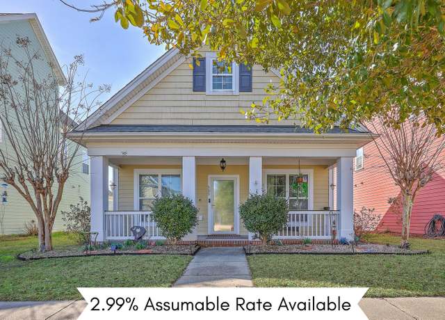 Property at 303 Crossandra Ave, Summerville, SC 29483, 3 beds, 2 baths