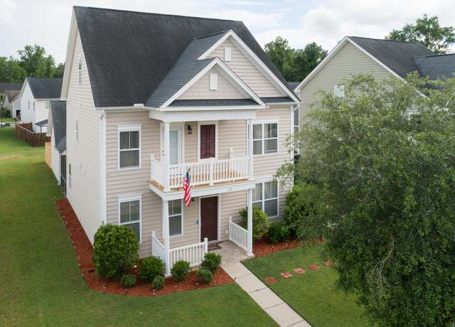 Property at 131 Tin Can Aly, Summerville, SC 29483, 4 beds, 2.5 baths