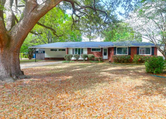 Property at 1318 Foster St, Charleston, SC 29407, 3 beds, 2.5 baths