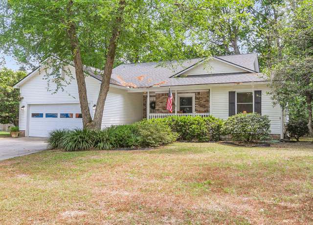 Property at 7 Sconesill Ln, Charleston, SC 29414, 3 beds, 2 baths