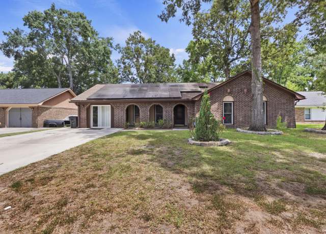 Property at 8213 N Split Oak, Charleston, SC 29420, 3 beds, 2 baths
