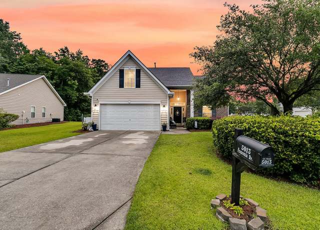 Property at 5013 Franconia Dr, Summerville, SC 29485, 4 beds, 3 baths