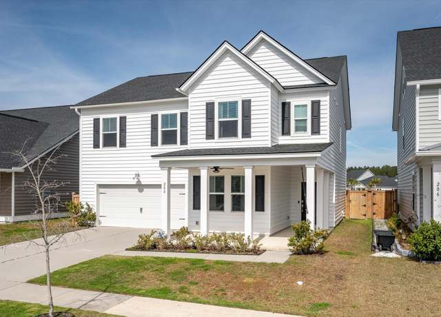 Property at 208 Evergreen Ave, Summerville, SC 29485, 4 beds, 2.5 baths
