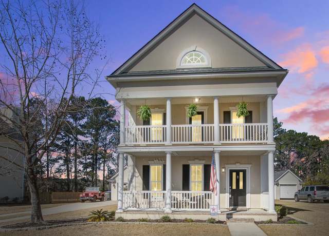 Property at 1945 Hubbell Dr, Mount Pleasant, SC 29466, 3 beds, 3.5 baths