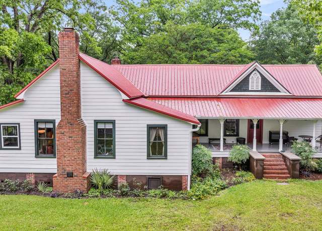 Property at 516 Hope Plantation Ln, Jacksonboro, SC 29452, 3 beds, 2 baths