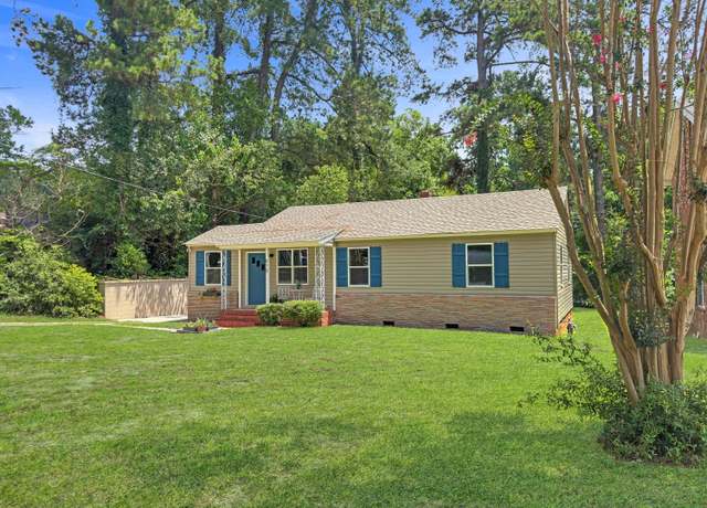 Property at 610 Azalea Dr, Orangeburg, SC 29115, 3 beds, 1.5 baths