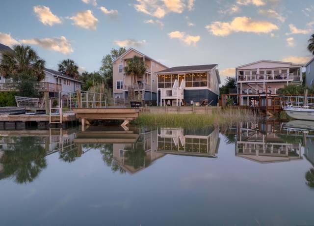 Property at 1582 Teal Marsh Rd, Charleston, SC 29412, 3 beds, 2 baths