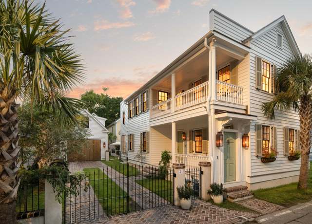 Property at 31 Rose Ln, Charleston, SC 29403, 4 beds, 4.5 baths