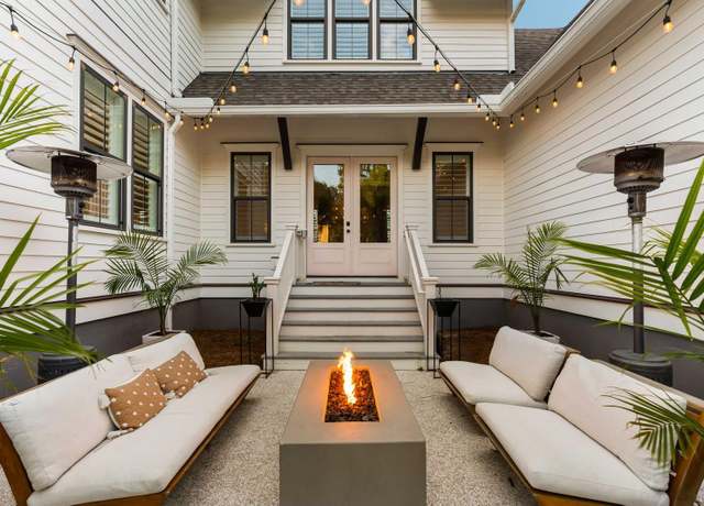 Property at 3741 Juneberry Ct, Mount Pleasant, SC 29466, 5 beds, 4.5 baths
