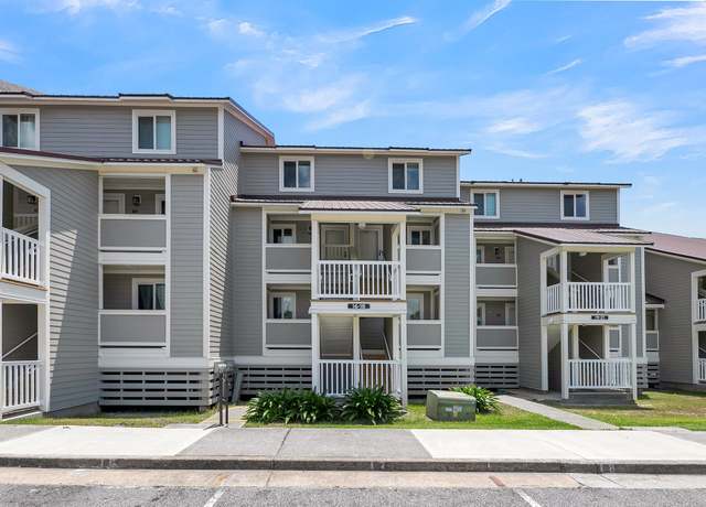 Property at 18 W Mariners Cay Dr, Folly Beach, SC 29439, 2 beds, 2.5 baths