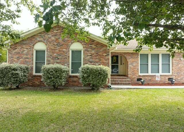 Property at 103 Winston Way, Goose Creek, SC 29445, 3 beds, 2 baths