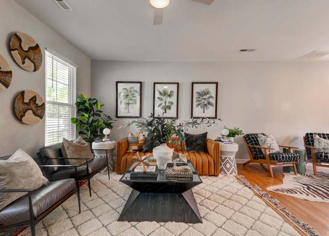 Property at 8938 Planters Row Ln, Summerville, SC 29485, 3 beds, 2.5 baths