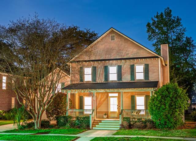 Property at 772 Preservation Pl, Mount Pleasant, SC 29464, 4 beds, 2.5 baths