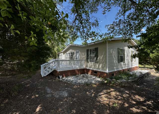 Property at 5461 Hwy 260, Manning, SC 29102, 4 beds, 2 baths