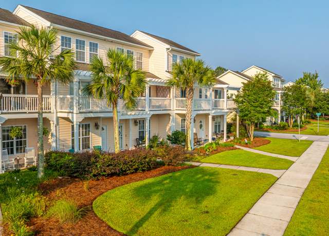 Property at 1751 Brittlebush Ln, Johns Island, SC 29455, 3 beds, 3.5 baths