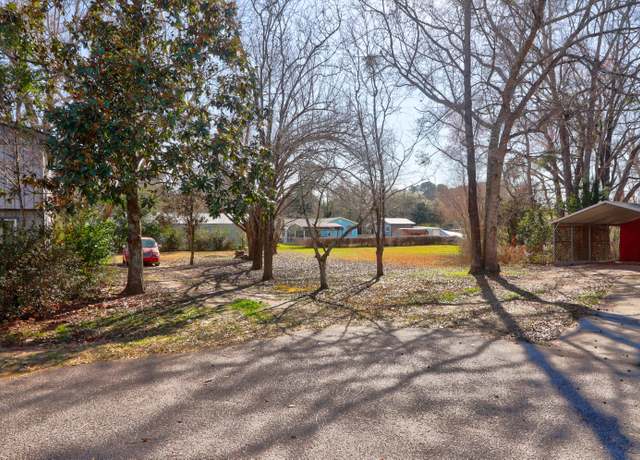 Property at 131 Stephanie Cir, Summerville, SC 29483