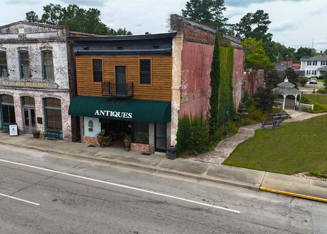 Property at 227 N Parler Ave, Saint George, SC 29477, 1 bed, 1 bath