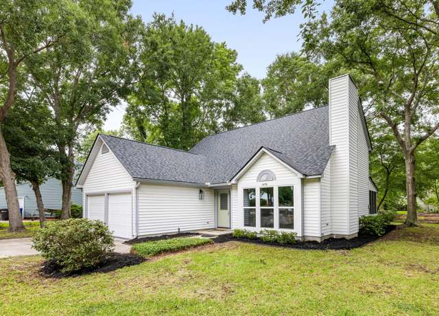 Property at 1478 Diamond Blvd, Mount Pleasant, SC 29466, 4 beds, 2.5 baths