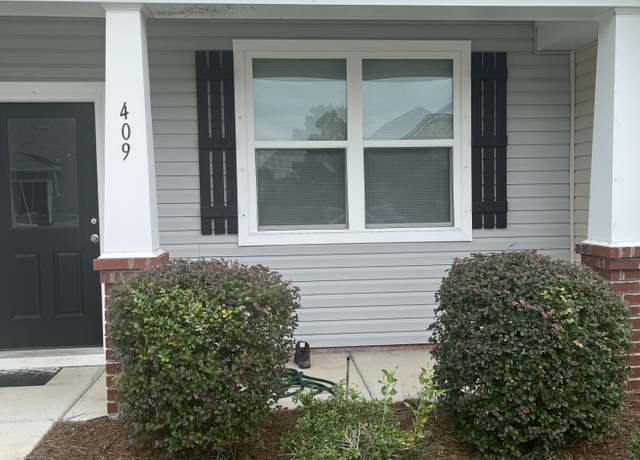 Property at 409 Flyway Rd, Goose Creek, SC 29445, 3 beds, 2.5 baths