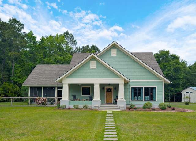 Property at 10044 Randall Rd, Mcclellanville, SC 29458, 4 beds, 2 baths