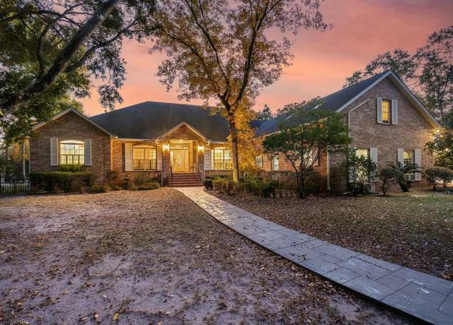 Property at 122 Cainhoy Landing Rd, Charleston, SC 29492, 3 beds, 3 baths