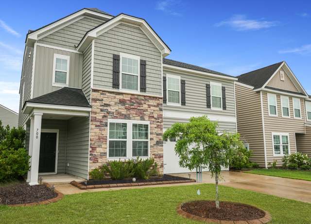 Property at 700 Silver Moss Dr, Moncks Corner, SC 29461, 4 beds, 2.5 baths