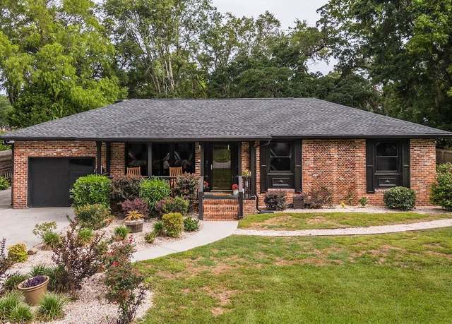 Property at 774 Creekside Dr, James Island, SC 29412, 3 beds, 2 baths