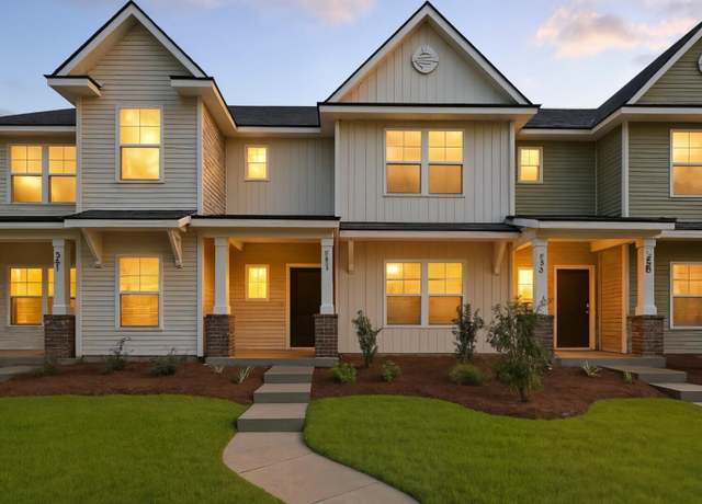 Property at 553 Gahagan Rd, Summerville, SC 29486, 4 beds, 3 baths