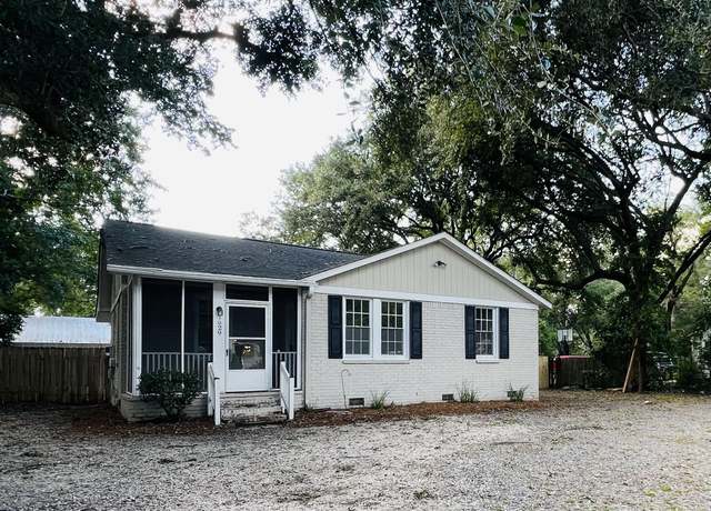 Property at 7629 Pinehurst St, North Charleston, SC 29420, 3 beds, 2 baths