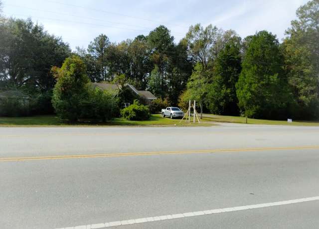 Property at 3331 W 5th St N, Summerville, SC 29483