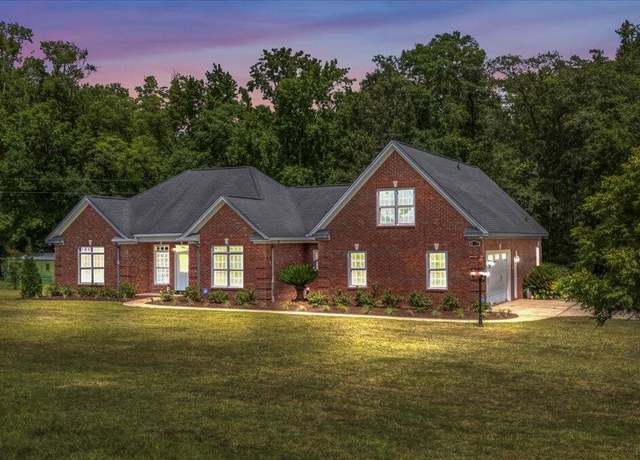 Property at 637 Cummings Chapel Rd, Ridgeville, SC 29472, 3 beds, 3.5 baths