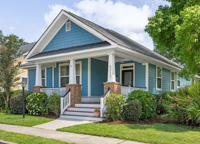 Property at 5217 Celtic Dr, North Charleston, SC 29405, 3 beds, 2 baths