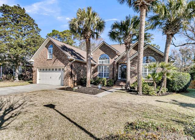Property at 1449 Waterside Ct, Mount Pleasant, SC 29464, 4 beds, 2 baths