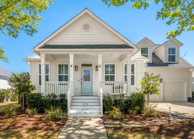 Property at 171 Cartright St, Charleston, SC 29492, 3 beds, 2.5 baths