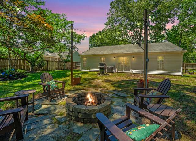 Property at 2016 Wild Flower Ln, Charleston, SC 29414, 3 beds, 2 baths