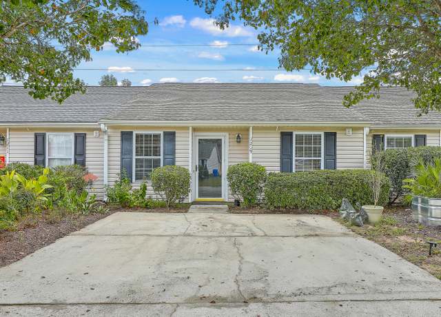 Property at 1209 Apex Ln, Charleston, SC 29412, 2 beds, 2 baths