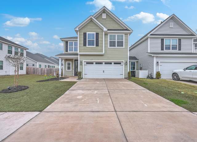 Property at 132 Mcclellan Way, Summerville, SC 29483, 4 beds, 2.5 baths