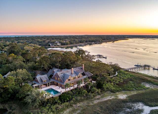 Property at 108 Salthouse Ln, Kiawah Island, SC 29455, 10 beds, 11.5 baths